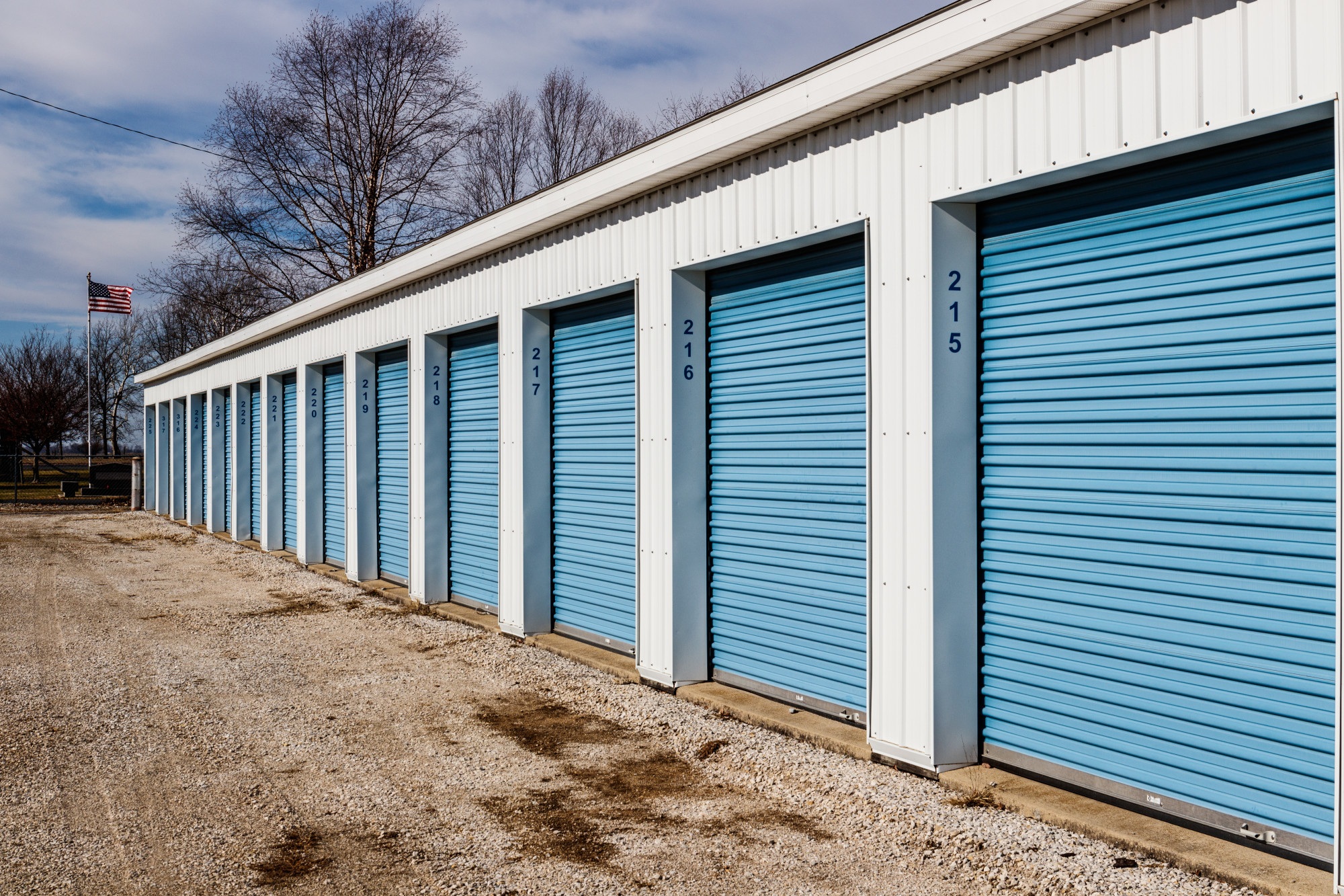 7 Things to Never Put in a Storage Unit When You Are Moving image